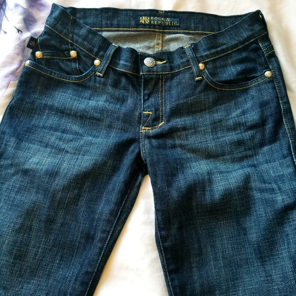 Rock & Republic Dark Blue Flare Jeans - Picture 2 of 11